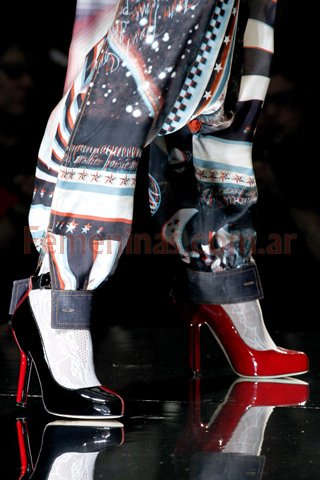 Calzado taco aguja moda 2012 Detalles Jean Paul Gaultier